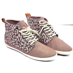 Reef winter wall high top sneakers leopard print